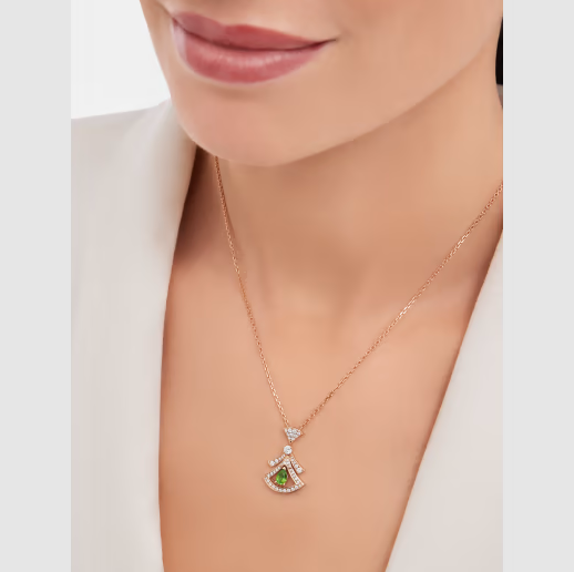 DIVAS’ DREAM necklace